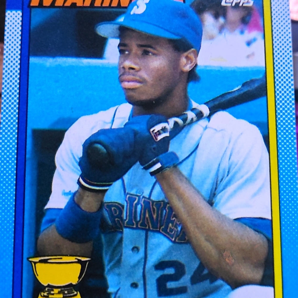 1990 Topps #336 Ken Griffey Jr.A-s Rookie  Rare partial blackless bloody scar Sp